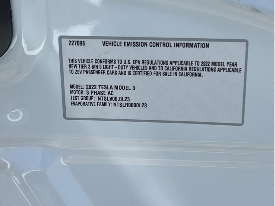 2022 Tesla Model 3 Long Range Sedan 4D