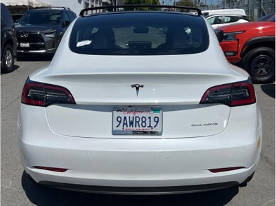 2022 Tesla Model 3 Long Range Sedan 4D