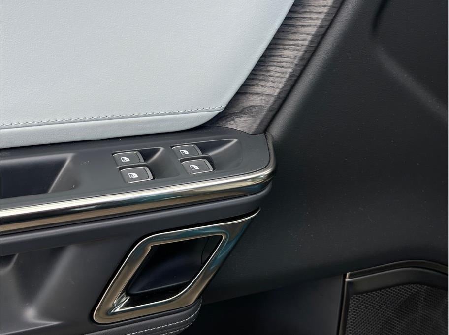 2022 Rivian R1T Adventure Pickup 4D 4 1/2 ft