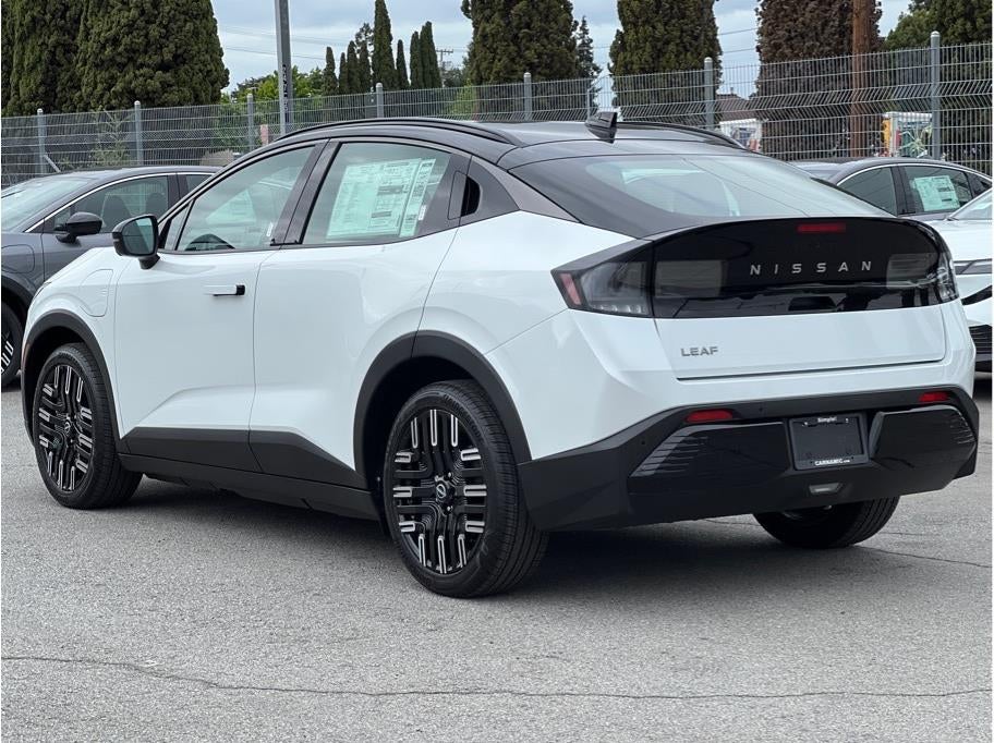 2026 Nissan Leaf Platinum+