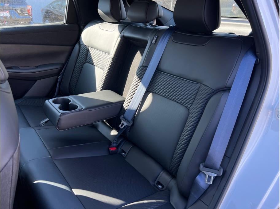 2026 Nissan LEAF PLATINUM PLUS Hatchback 4D