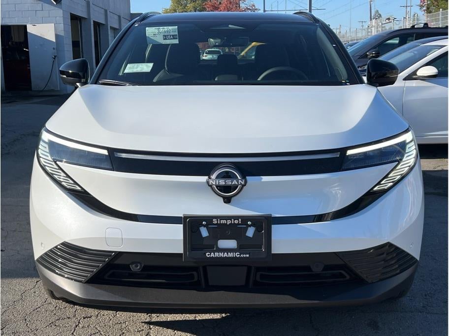 2026 Nissan LEAF PLATINUM PLUS Hatchback 4D