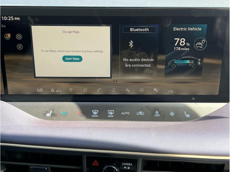 2026 Nissan Leaf Platinum+