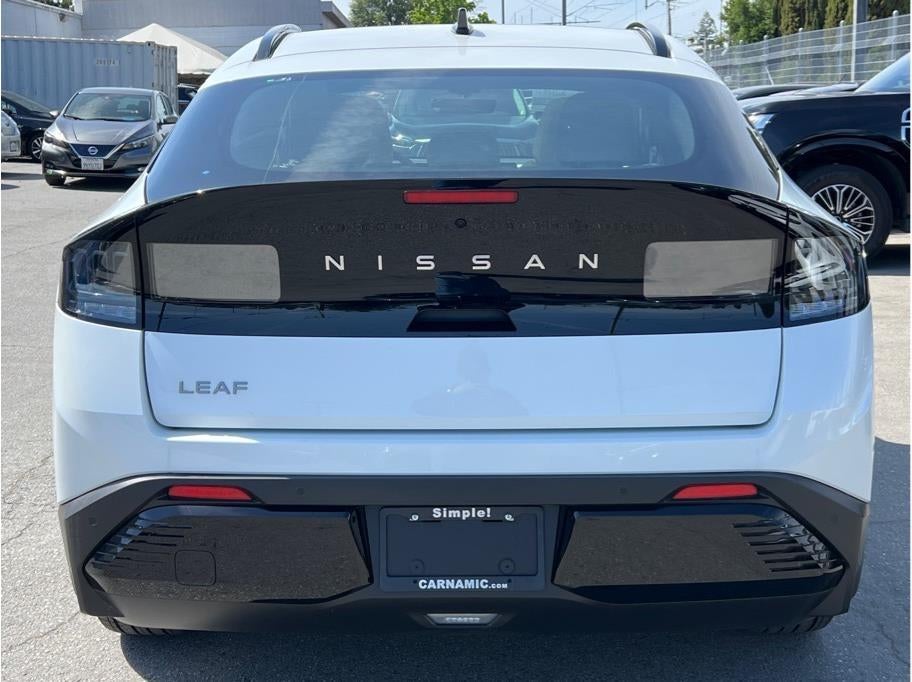 2026 Nissan Leaf Platinum+