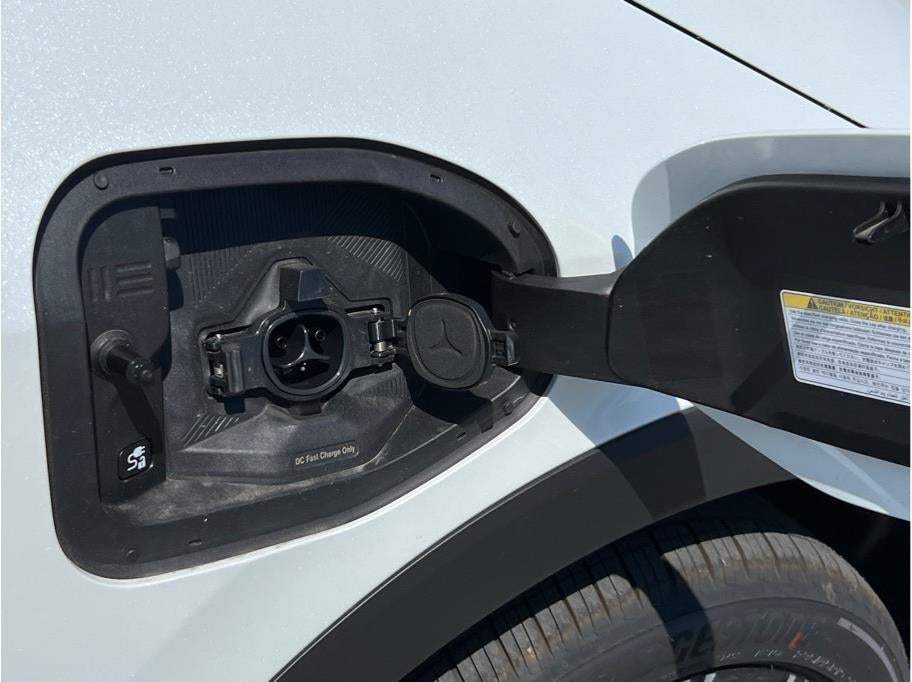 2026 Nissan Leaf Platinum+