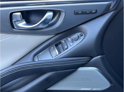 2022 INFINITI Q60 LUXE Coupe 2D