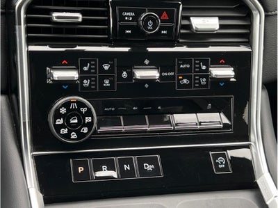 2025 Nissan Armada Platinum Sport Utility 4D