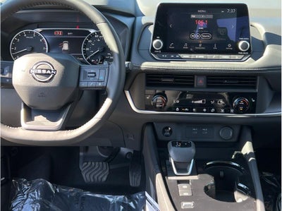 2026 Nissan Rogue SV (2026.5) Sport Utility 4D