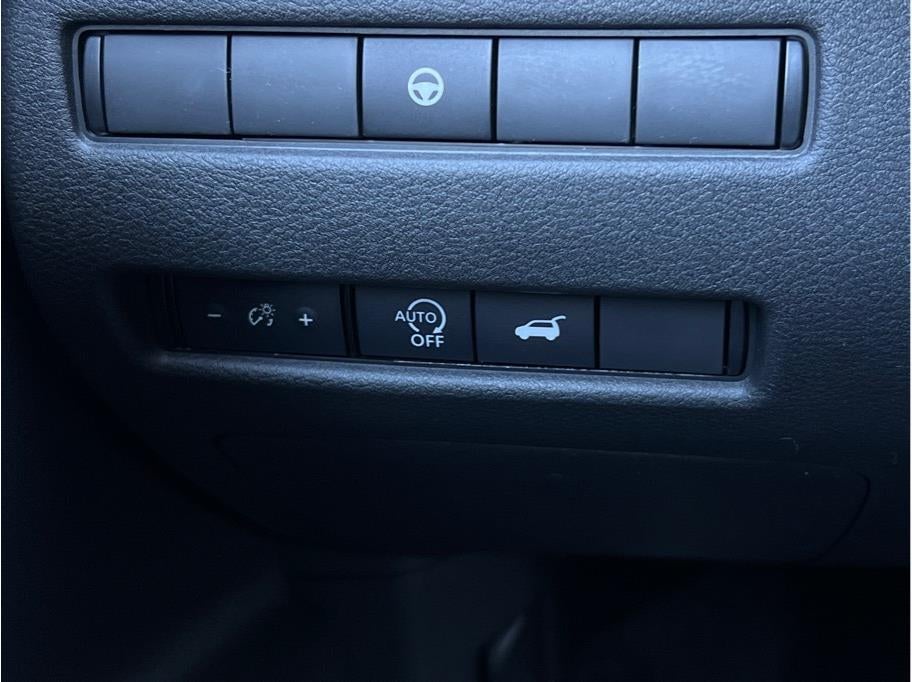 2026 Nissan Rogue SV (2026.5) Sport Utility 4D