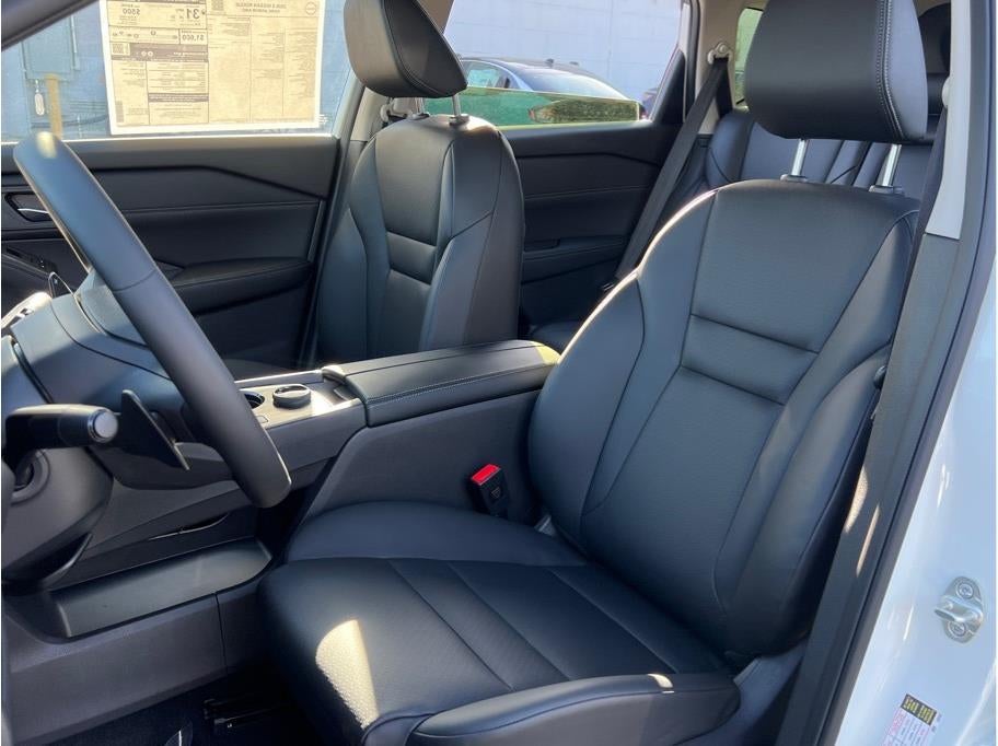 2026 Nissan Rogue SV (2026.5) Sport Utility 4D