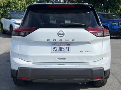 2025 Nissan Rogue SL Sport Utility 4D