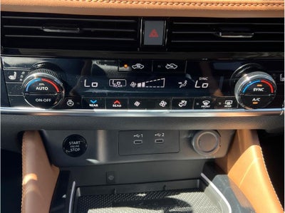 2026 Nissan Rogue Platinum (2026.5) Sport Utility 4D
