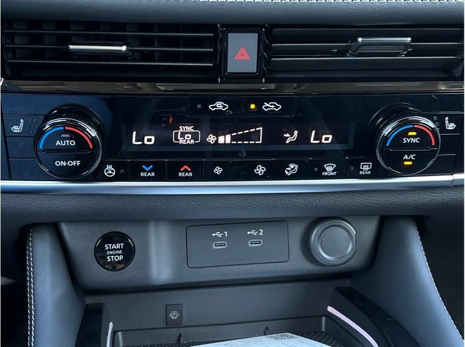 2026 Nissan Rogue Platinum Sport Utility 4D