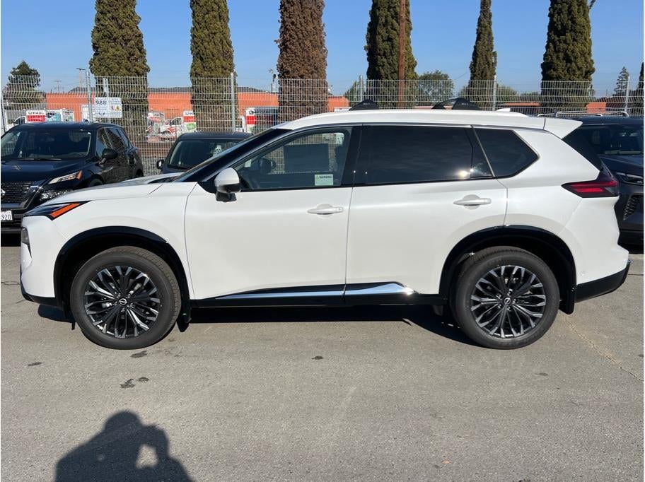 2026 Nissan Rogue Platinum Sport Utility 4D