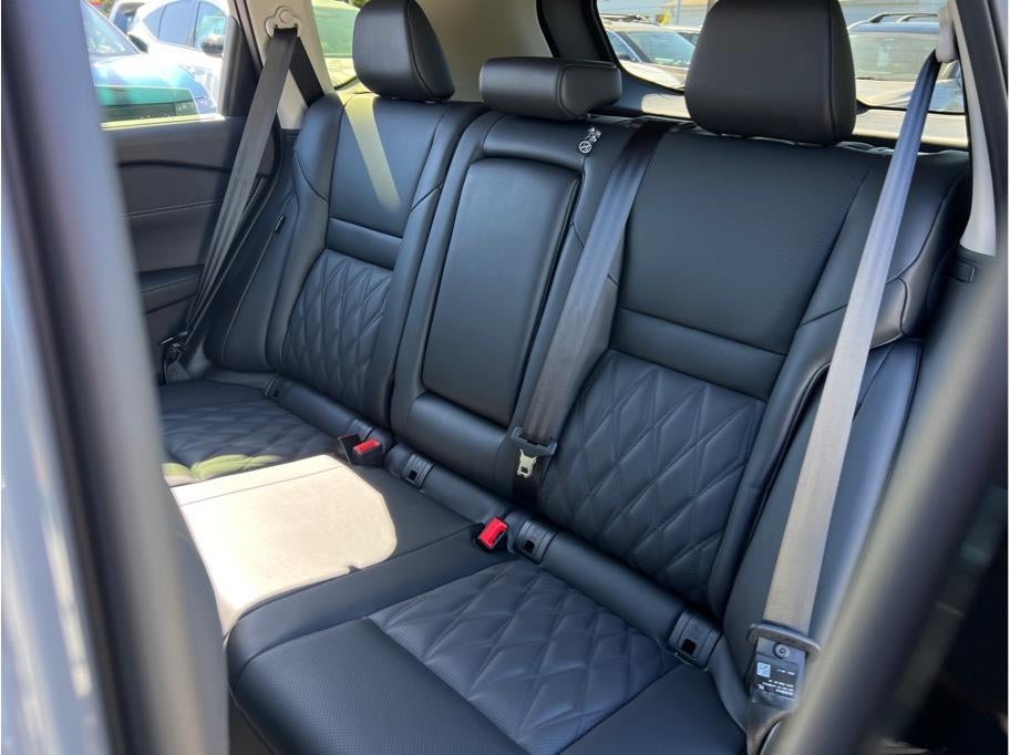 2026 Nissan Rogue Platinum (2026.5) Sport Utility 4D