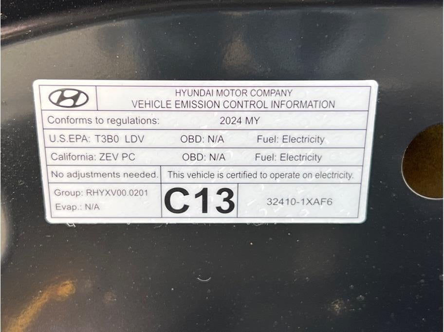 2024 Hyundai IONIQ 6 SEL Sedan 4D