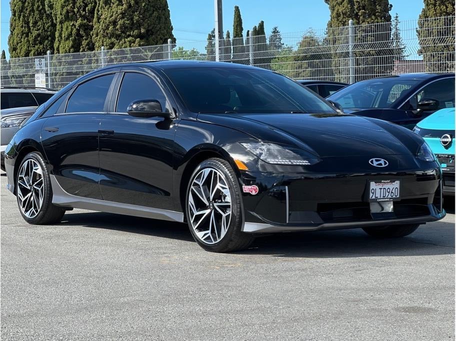 2024 Hyundai IONIQ 6 SEL Sedan 4D