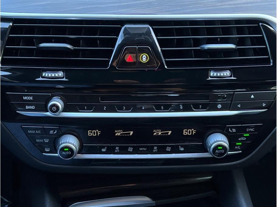 2018 BMW 5 Series 530i Sedan 4D