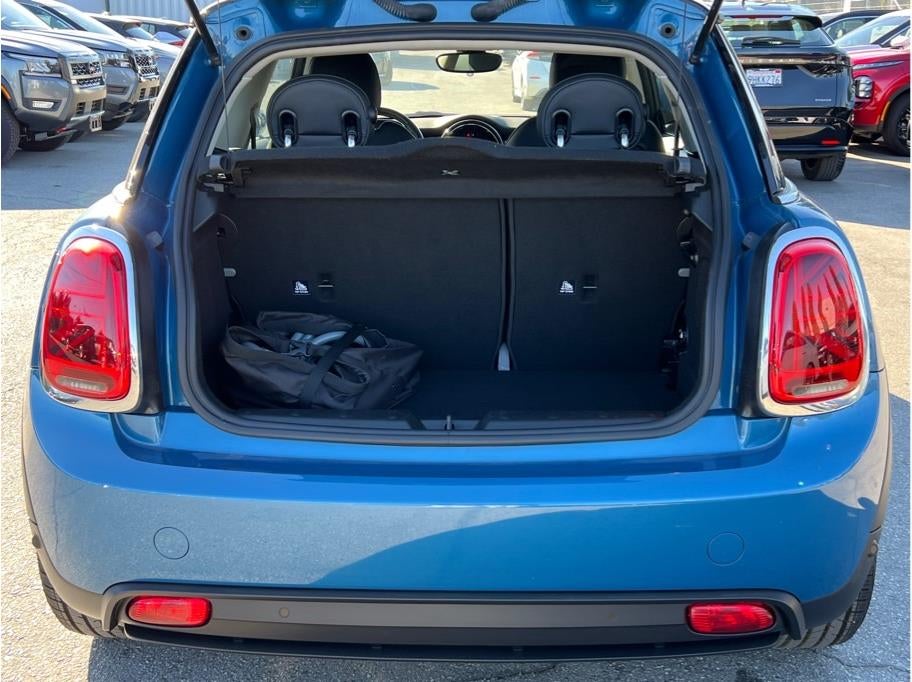 2023 MINI Hardtop 2 Door Cooper SE Hatchback 2D