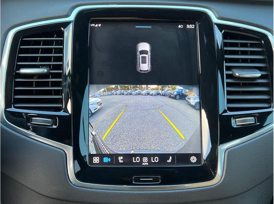 2023 Volvo XC90 T8 Recharge Ultimate Bright Theme Plug-In Hybrid Sport Utility 4D