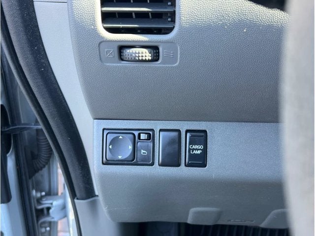 2016 Nissan Frontier Crew Cab SV Pickup 4D 5 ft