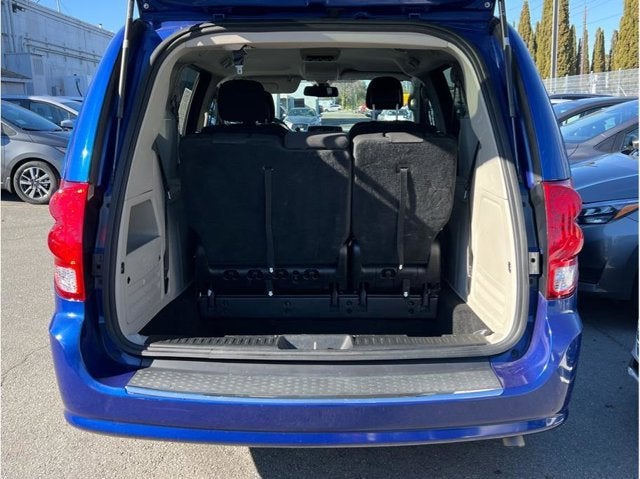 2019 Dodge Grand Caravan Passenger SE Minivan 4D