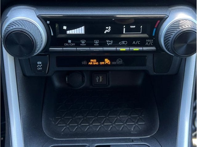 2023 Toyota RAV4 LE Sport Utility 4D