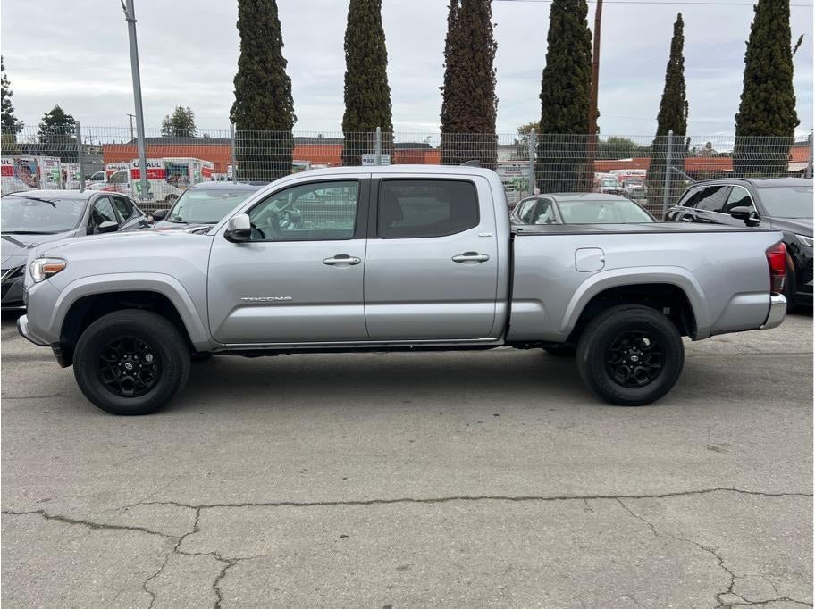 2021 Toyota Tacoma Double Cab SR5 Pickup 4D 6 ft