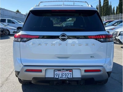 2025 Nissan Pathfinder SL Sport Utility 4D