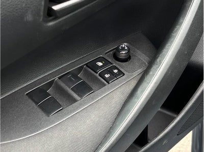 2022 Toyota Corolla LE Sedan 4D