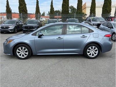 2022 Toyota Corolla LE Sedan 4D
