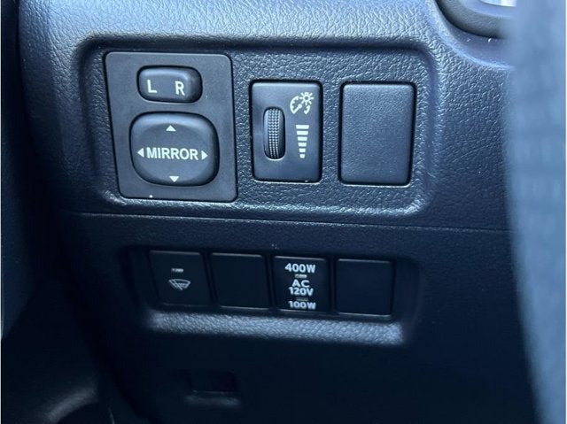 2018 Toyota 4Runner SR5 Sport Utility 4D