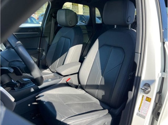 2023 Audi Q3 45 TFSI S line Premium Sport Utility 4D