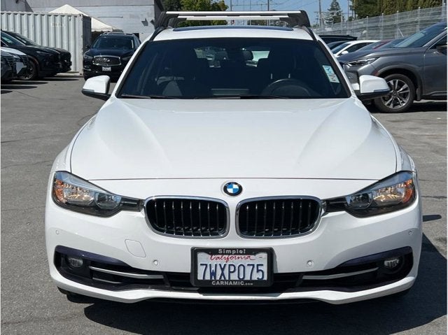2017 BMW 3 Series 330i xDrive Sport Wagon 4D
