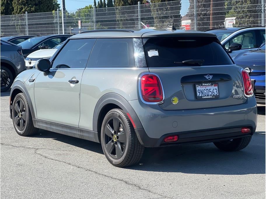 2022 MINI Hardtop 2 Door Cooper SE Hatchback 2D