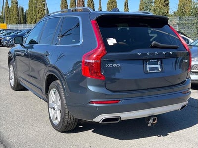 2019 Volvo XC90 T8 Momentum Sport Utility 4D