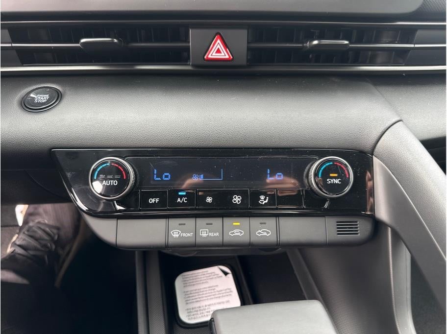 2026 Hyundai Elantra SEL
