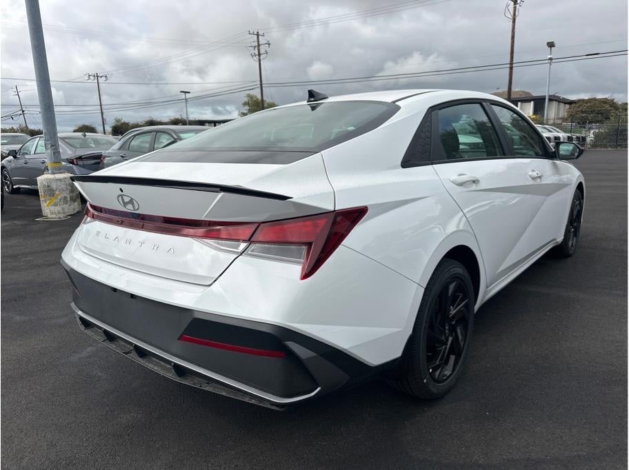 2026 Hyundai Elantra SEL