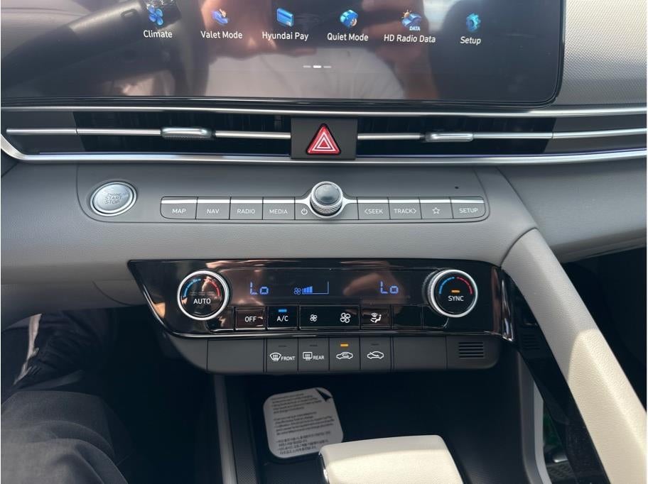 2026 Hyundai Elantra Hybrid SEL Sport HEV Sedan 4D