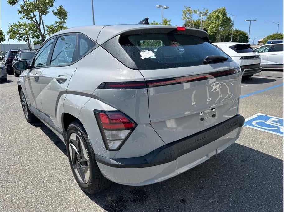 2023 Hyundai IONIQ 6 SEL Sedan 4D
