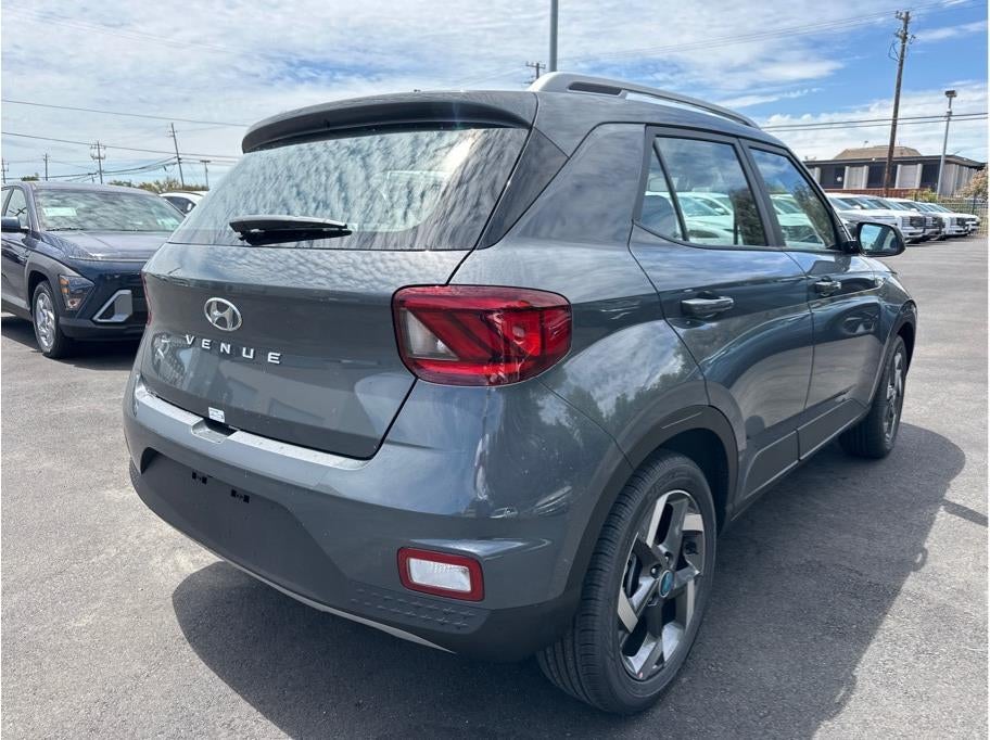 2026 Hyundai Venue SEL Sport Utility 4D